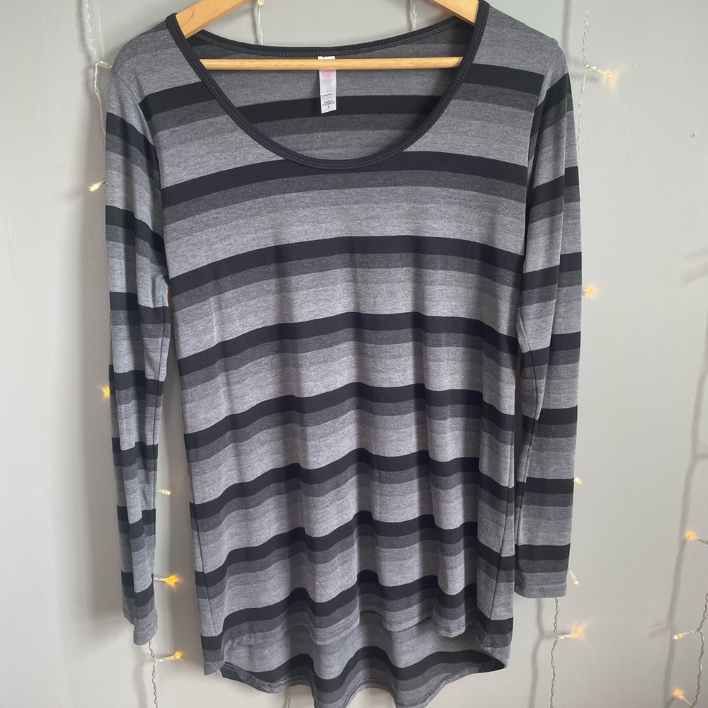 Women's Gray Striped Long Sleeve Top